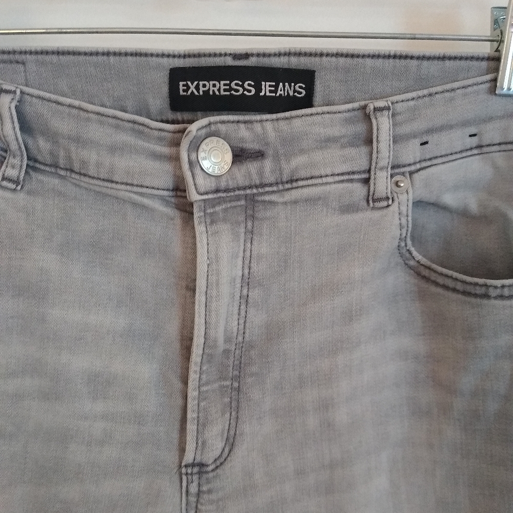 Distressed slate ankle jeans